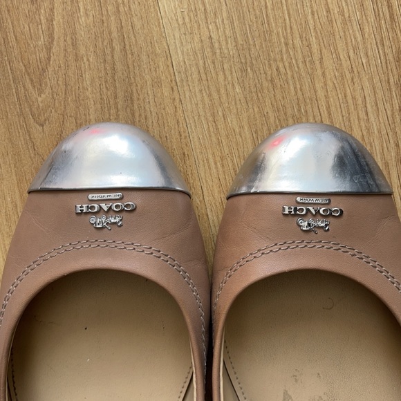 Coach Ballet Flats 7.5 - Picture 4 of 5